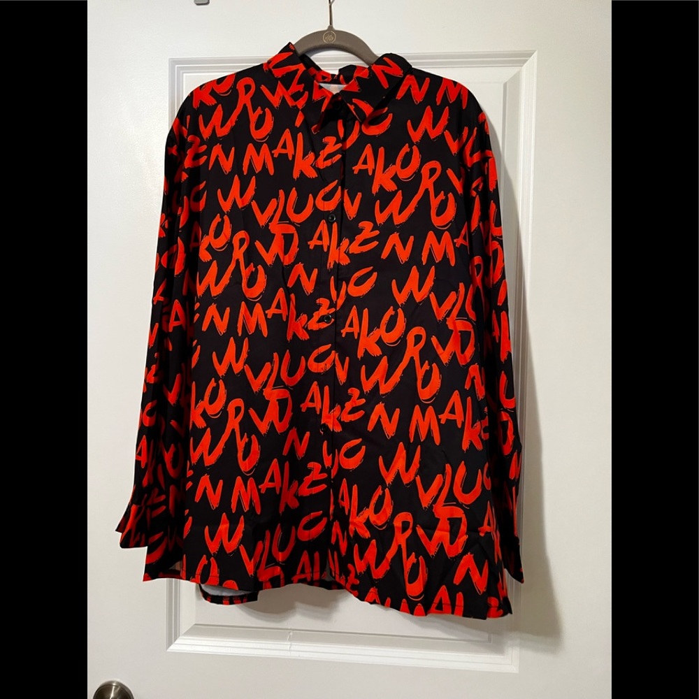 SHEIN Alphabet Blouse 👚
